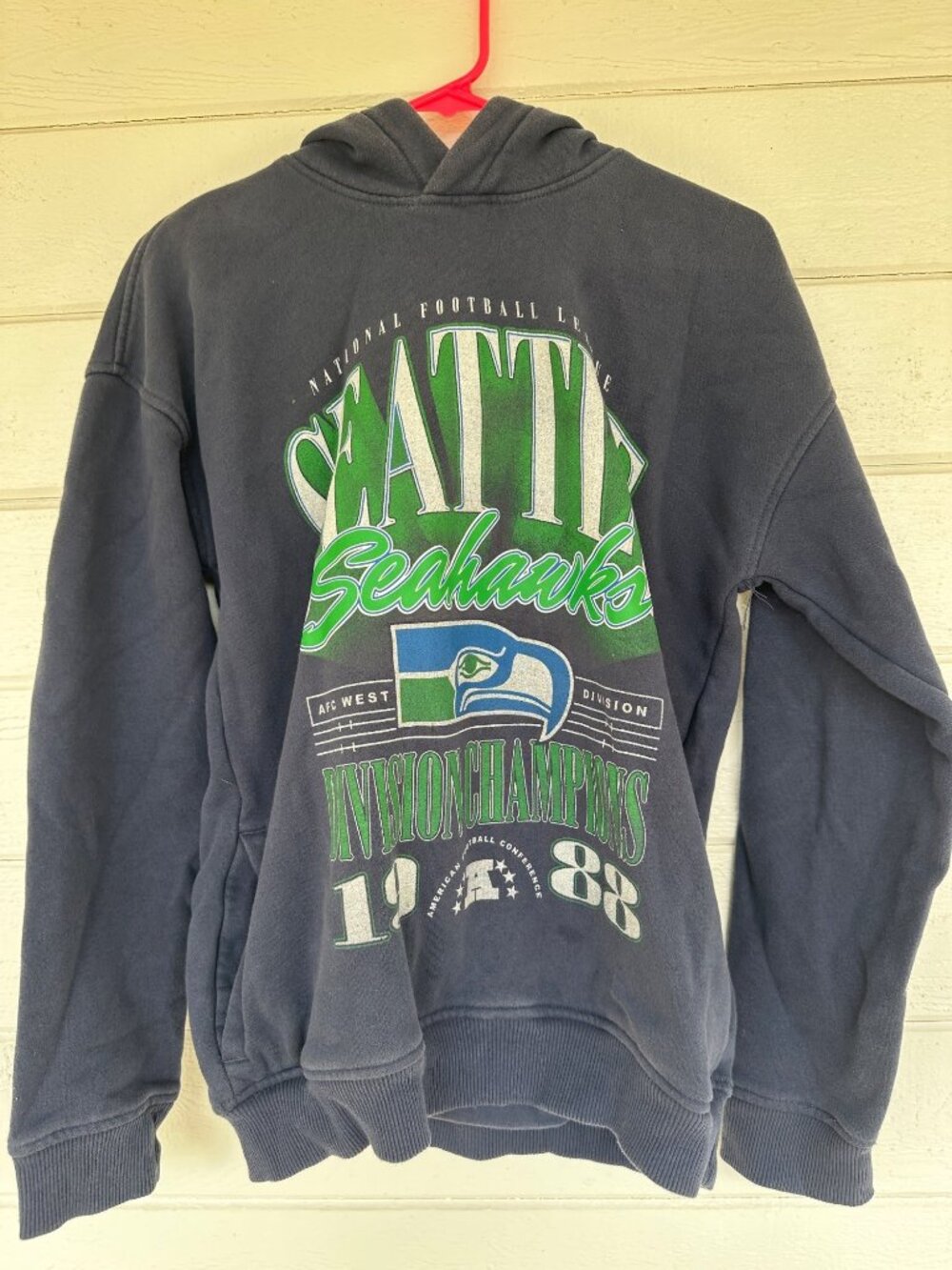 NFL Abercrombie Seattle Seahawks Navy Hoodie  15/16  Side Pockets Game Day Super